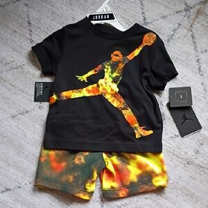 Jordan Black and Vibrant Tie-Dye Set Size 2t Nwt